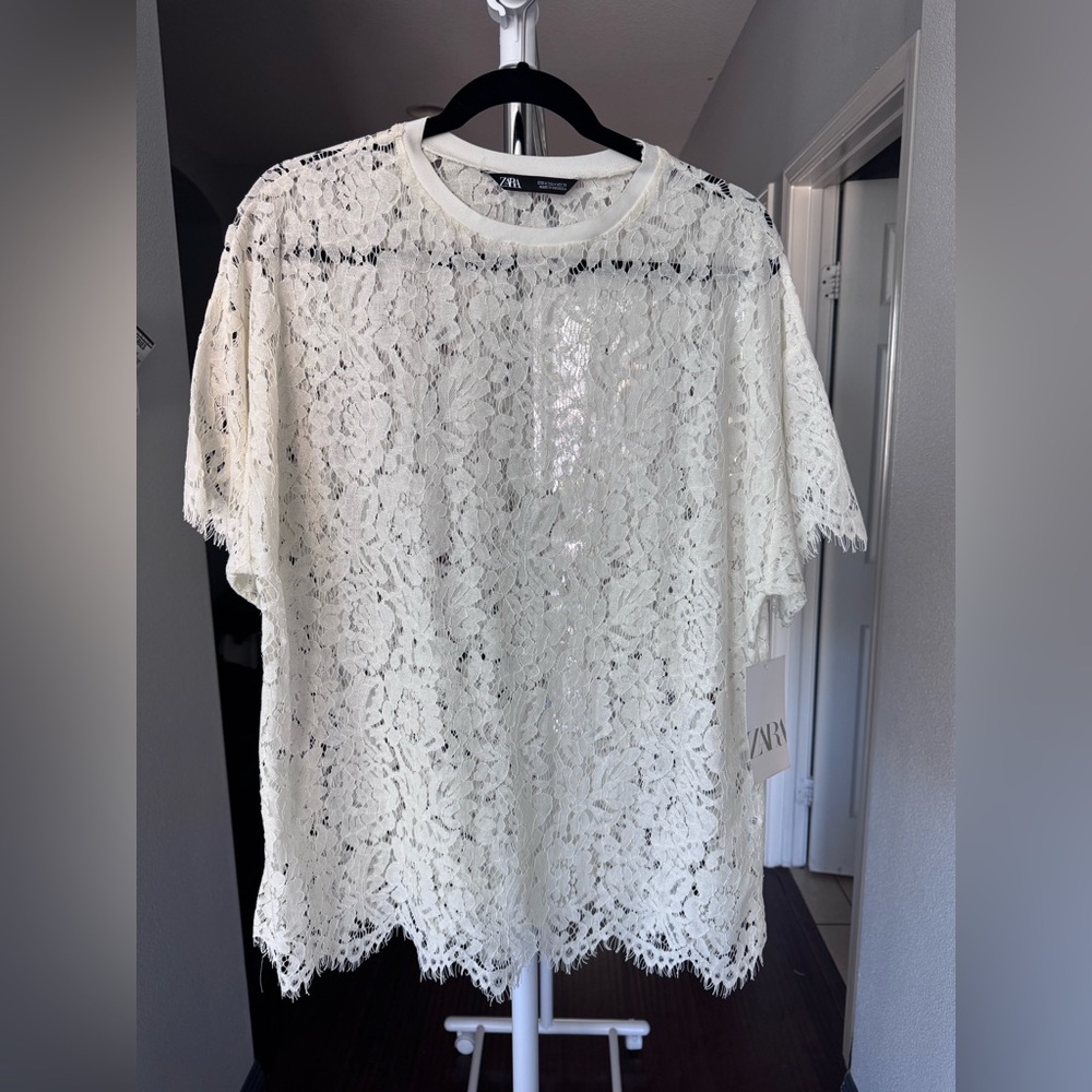 Zara Oversized Ivory Floral Lace Short Sleeve Top